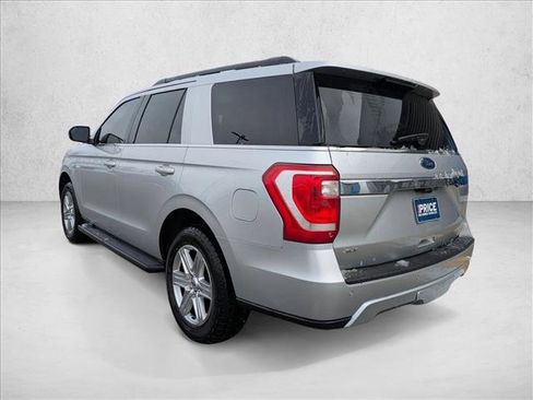 Used 2019 Ford Expedition XLT image 7