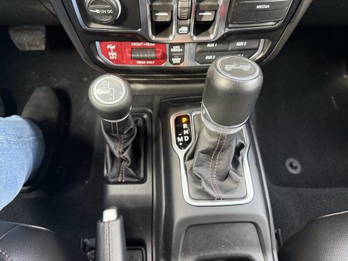 Used 2021 Jeep Wrangler Unlimited Rubicon image 21