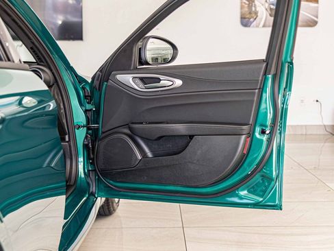 New 2025 Alfa Romeo Giulia AWD image 40