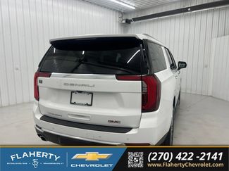 Used 2025 GMC Yukon XL Denali AWD/4WD video 3