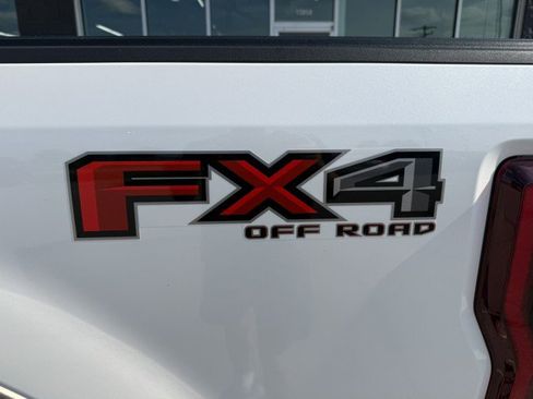 Used 2019 Ford F350 King Ranch w/ King Ranch Ultimate Package AWD/4WD image 15