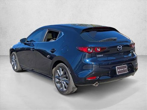 Used 2021 MAZDA MAZDA3 s image 9