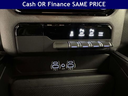 Used 2026 RAM 1500 Big Horn AWD/4WD image 23