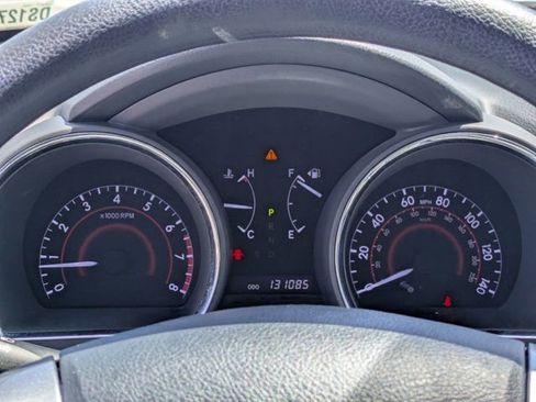 Used 2013 Toyota Highlander Plus FWD image 21