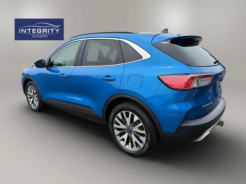 Used 2020 Ford Escape Titanium AWD/4WD image 3