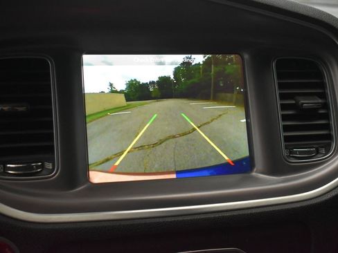 Used 2019 Dodge Charger Scat Pack RWD image 32