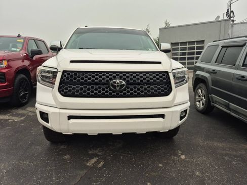 Used 2019 Toyota Tundra Platinum AWD/4WD image 2