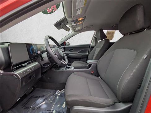 Used 2024 Hyundai Kona SEL image 17