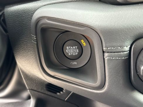 New 2026 Jeep Gladiator Rubicon w/ Safety Group image 16