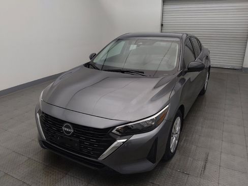 Used 2025 Nissan Sentra S image 15