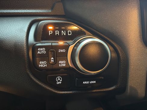 Used 2023 RAM 1500 Big Horn image 30