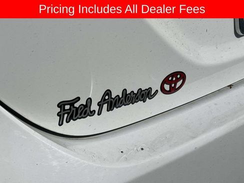 Used 2024 Toyota Camry SE AWD/4WD image 9
