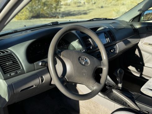 Used 2003 Toyota Camry LE image 17