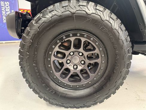 Used 2022 Jeep Wrangler Unlimited Sport image 18