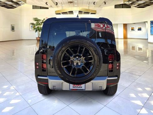 Used 2025 Land Rover Defender 110 S AWD/4WD image 6