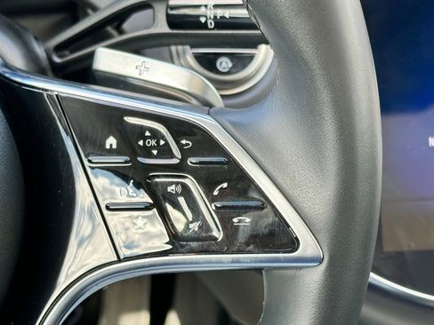 Used 2025 Mercedes-Benz E 350 4MATIC Sedan image 22
