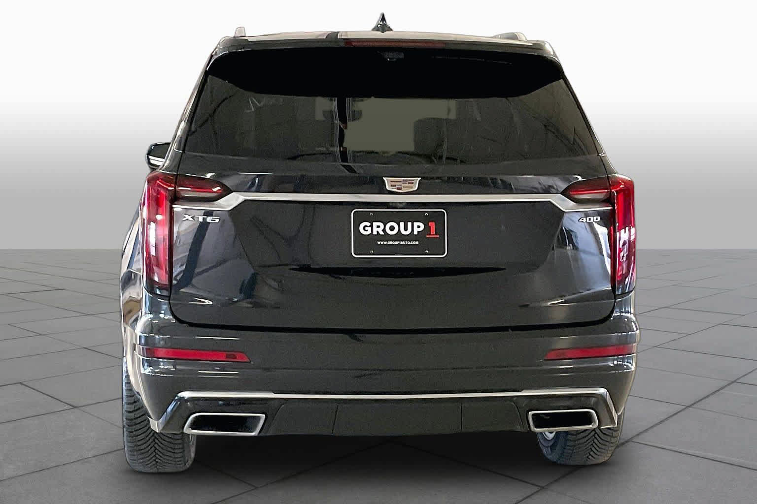 Used 2020 Cadillac XT6 Premium Luxury w/ Platinum Package FWD image 4