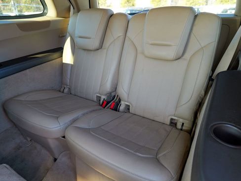 Used 2013 Mercedes-Benz GL 450 4MATIC image 39