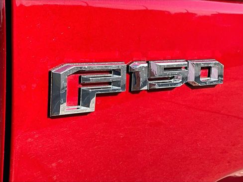 Used 2015 Ford F150 Lariat RWD image 13