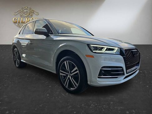 Used 2020 Audi Q5 e Premium Plus w/ Premium Plus Package AWD/4WD image 2