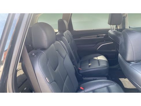 Used 2023 Kia Telluride SX FWD image 15