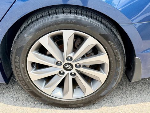 Used 2015 Hyundai Sonata Sport w/ Option Group 04 FWD image 43