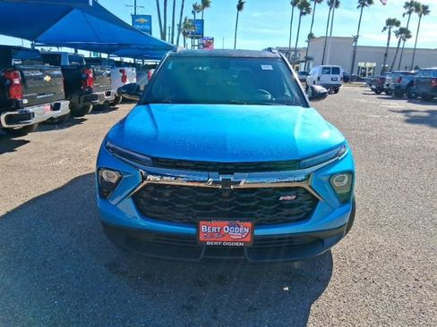 New 2026 Chevrolet TrailBlazer RS w/ Driver Confidence Package FWD image 2