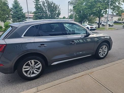 Used 2023 Audi Q5 2.0T Premium w/ Convenience Package AWD/4WD image 15