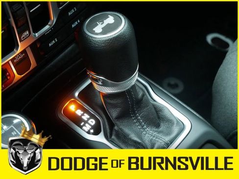 Used 2025 Jeep Wrangler Willys image 24