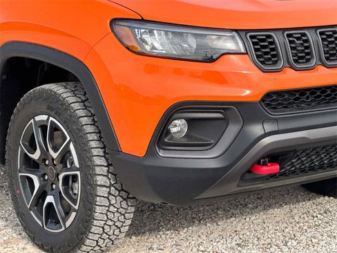 New 2026 Jeep Compass Trailhawk w/ Sun, Sound & Navigation Group image 8