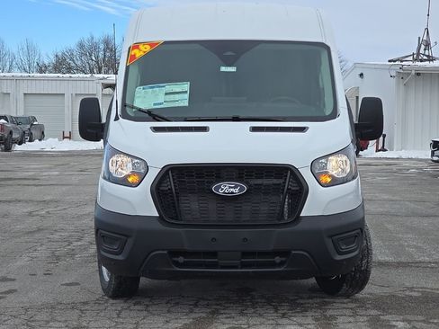 New 2026 Ford Transit 250 148 Medium Roof RWD image 2