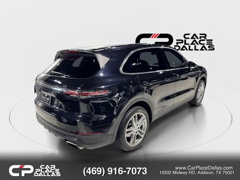 Used 2019 Porsche Cayenne AWD/4WD image 5