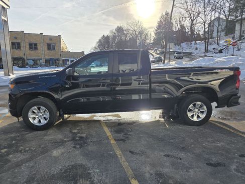 Used 2022 Chevrolet Silverado 1500 W/T w/ WT Value Package image 5