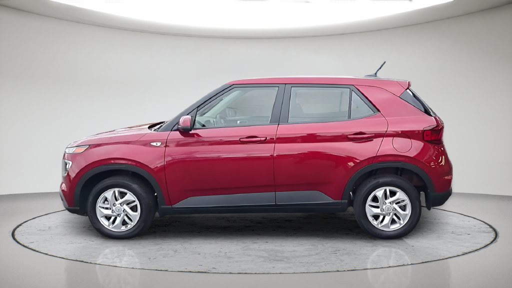 Used 2026 Hyundai Venue SE FWD image 11