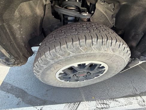 Used 2024 Toyota Tacoma TRD Off-Road AWD/4WD image 7