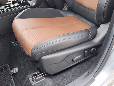 New 2026 Subaru Forester Touring AWD/4WD image 19