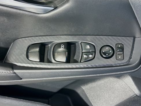 Used 2024 Nissan Sentra SV FWD image 24