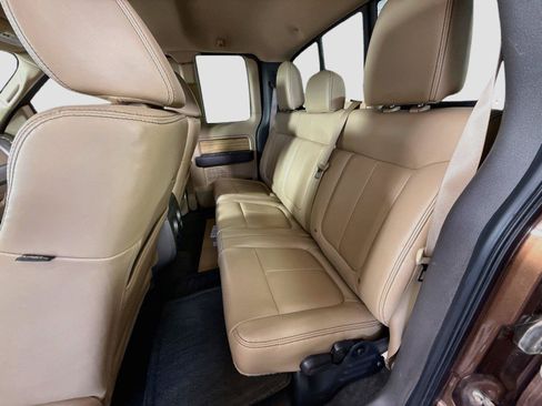 Used 2011 Ford F150 Lariat w/ Lariat Chrome Pkg AWD/4WD image 16