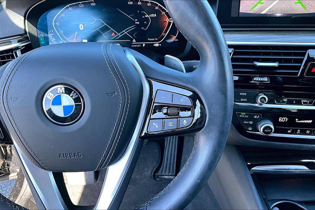 Used 2023 BMW 540i w/ Convenience Package RWD image 11