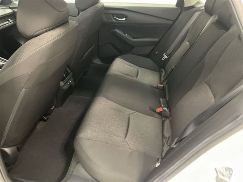 Certified 2025 Honda Accord LX image 18