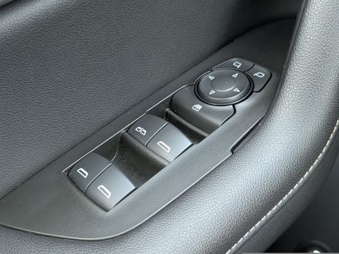 Used 2024 Chevrolet Blazer LT w/ Convenience Package FWD image 22