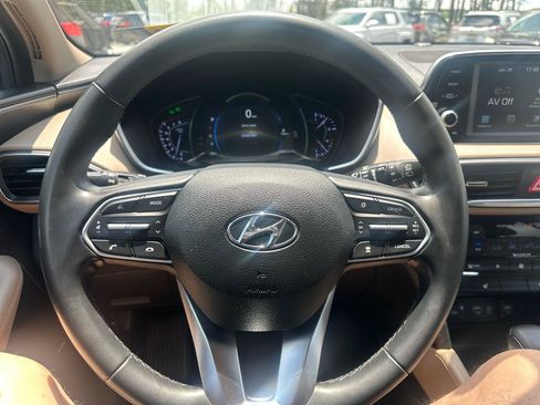 Used 2020 Hyundai Santa Fe SEL w/ Convenience Package AWD/4WD image 11