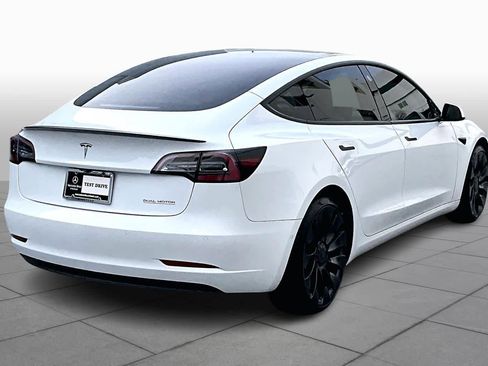Used 2022 Tesla Model 3 Performance image 11