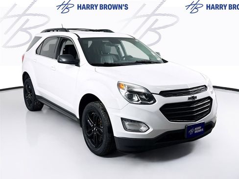 Used 2017 Chevrolet Equinox LT w/ Sport Edition image 23
