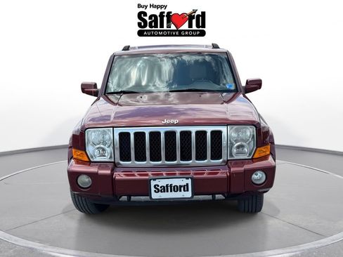 Used 2007 Jeep Commander Overland AWD/4WD image 4