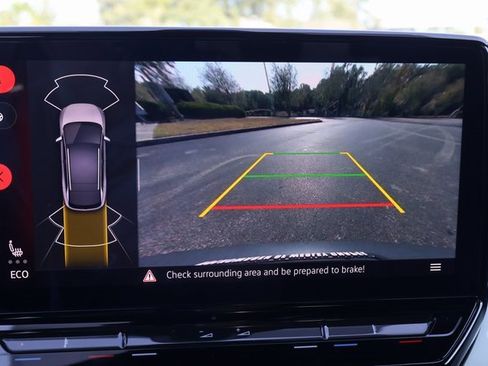 Used 2023 Volkswagen ID.4 Pro S image 23