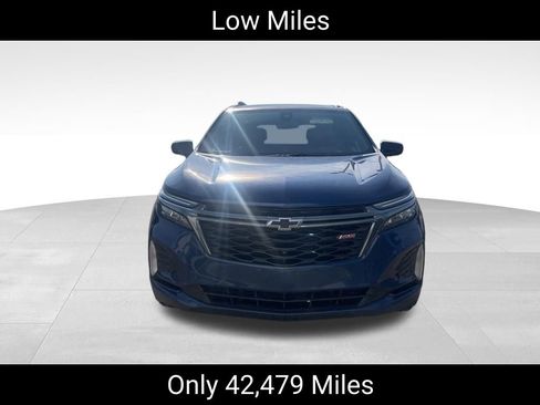 Used 2023 Chevrolet Equinox RS image 2