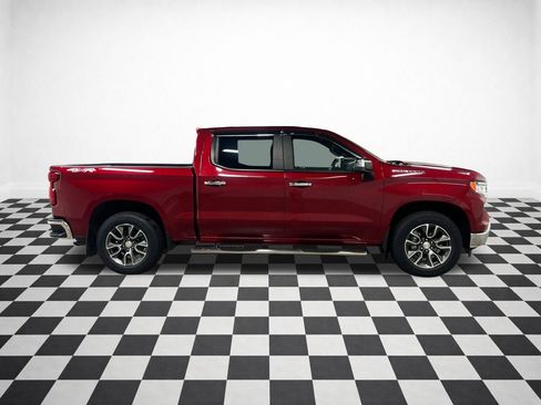 Certified 2022 Chevrolet Silverado 1500 LT w/ All Star Edition Plus AWD/4WD image 2