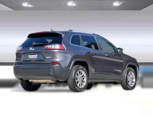 Used 2019 Jeep Cherokee Latitude Plus AWD/4WD image 8
