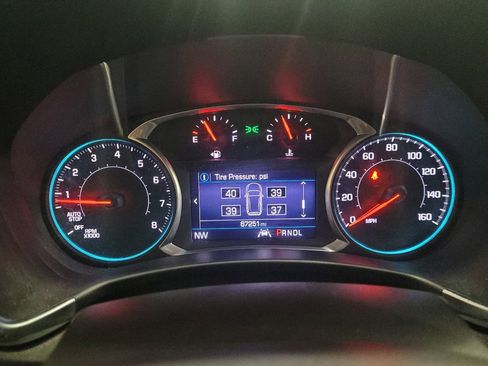 Used 2021 Chevrolet Equinox LT w/ LPO, Floor Liner Package image 23